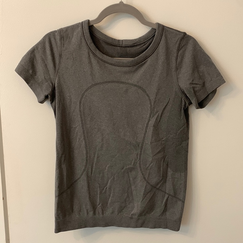 Lululemon Swiftly Tech Short Sleeve